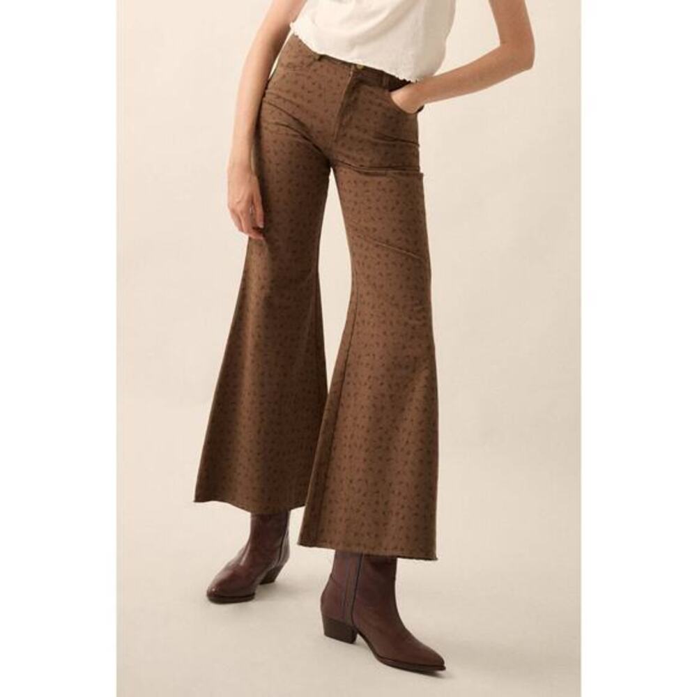 Promesa Chocolate Size Medium Floral Twill Cropped High-Waist Flare Pants
